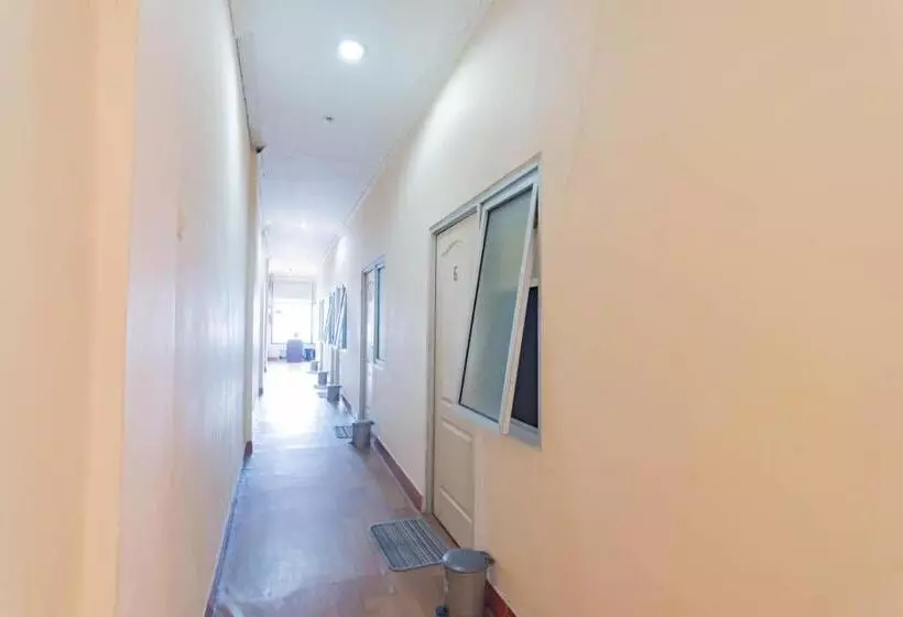 هتل Reddoorz Near Pasar Klandasan Balikpapan