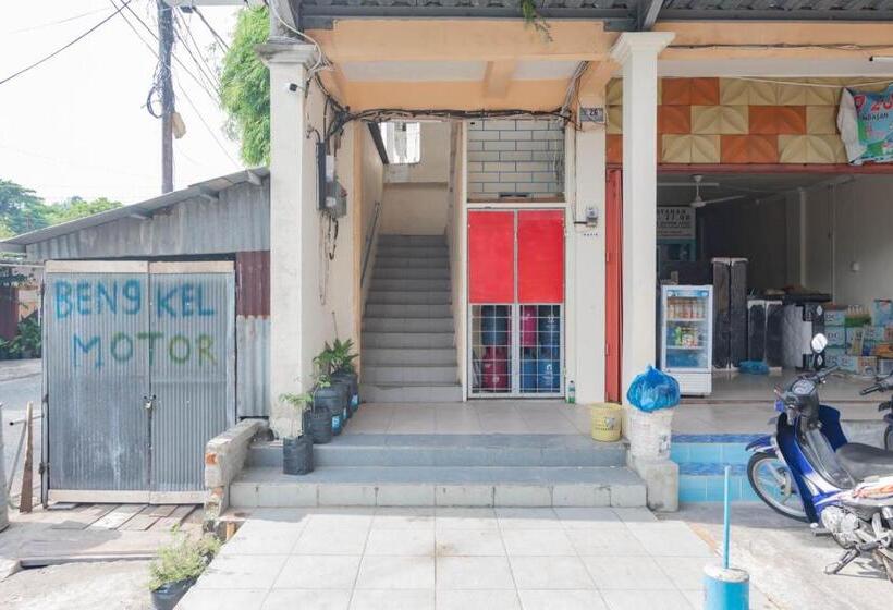 酒店 Reddoorz Near Pasar Klandasan Balikpapan