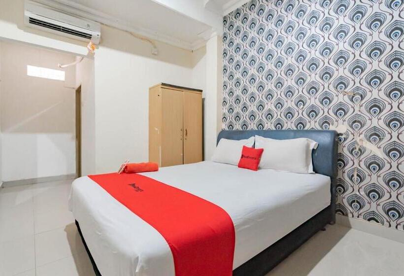 酒店 Reddoorz Near Pasar Klandasan Balikpapan