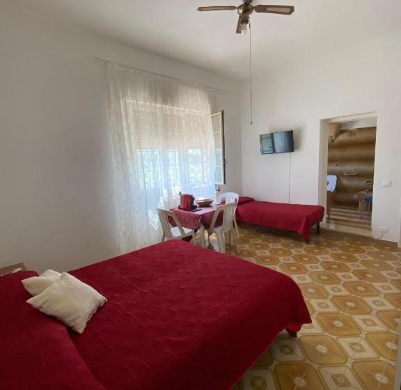 بنسيون Affittacamere Minerva