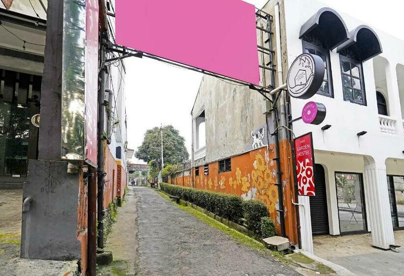 Pensiune Koolkost Syariah Near Simpang Dago