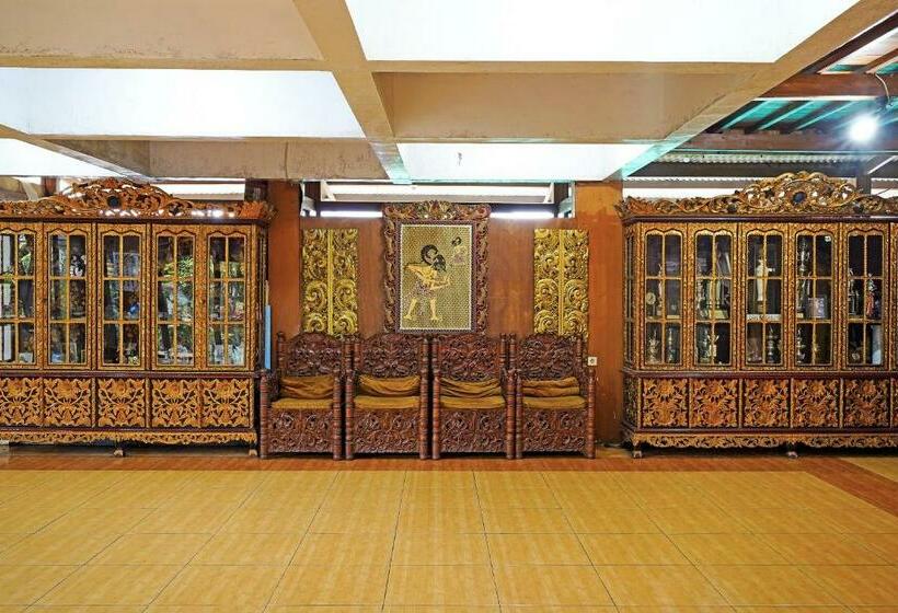 Pensió Koolkost Syariah Near Simpang Dago