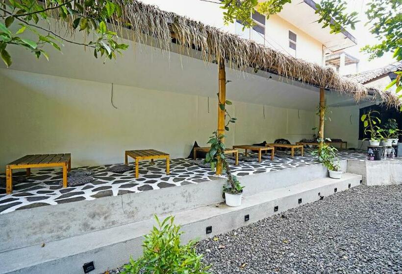 Pensiune Koolkost Syariah Near Simpang Dago