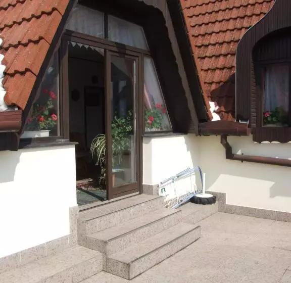 Majatalo Révész Vendégház