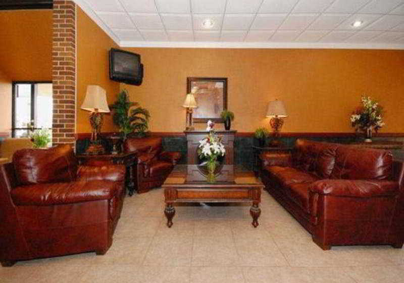 Clarion Hotel & Convention Center