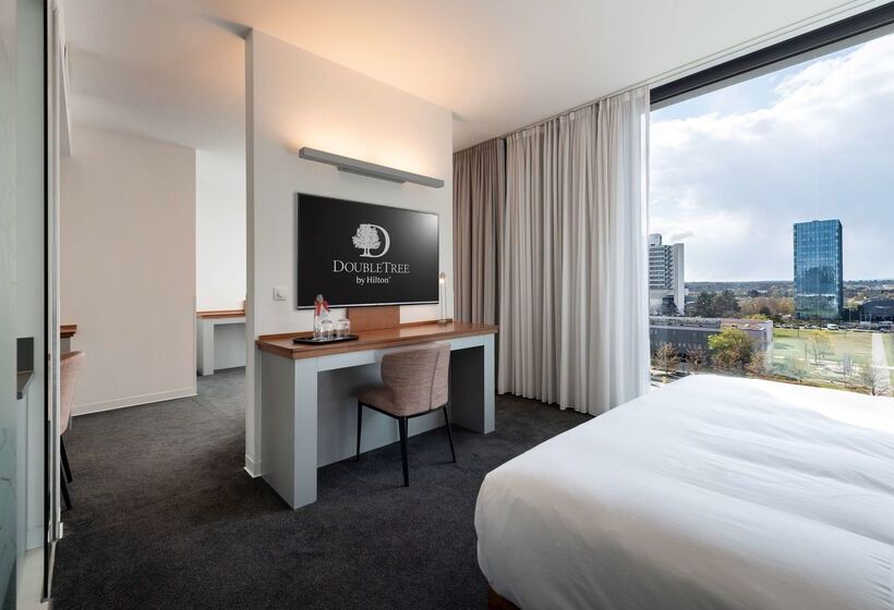 فندق Doubletree By Hilton Frankfurt Niederrad