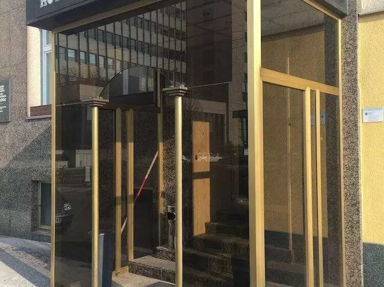 호텔 Goldene Spinne