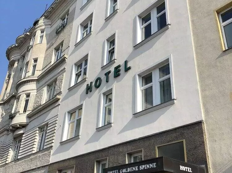 호텔 Goldene Spinne
