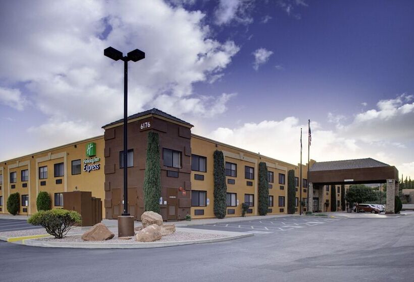 Отель Holiday Inn Express Sedona   Oak Creek, An Ihg