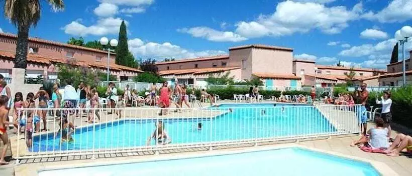בית מלון כפרי Lagrange Grand Bleu Vacances – Résidence Les Jardins De Neptune
