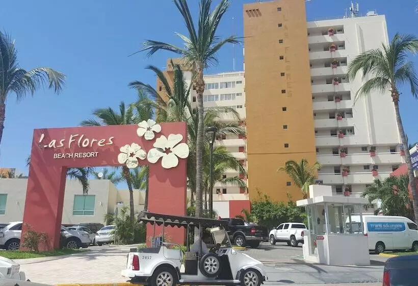 Las Flores Beach Resort