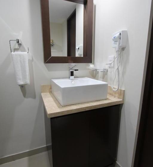 Las Flores Beach Resort