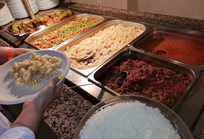 ホテル Pela Maria