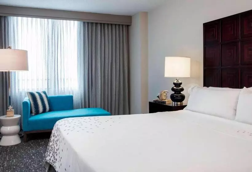 فندق Renaissance Fort Lauderdale Cruise Port