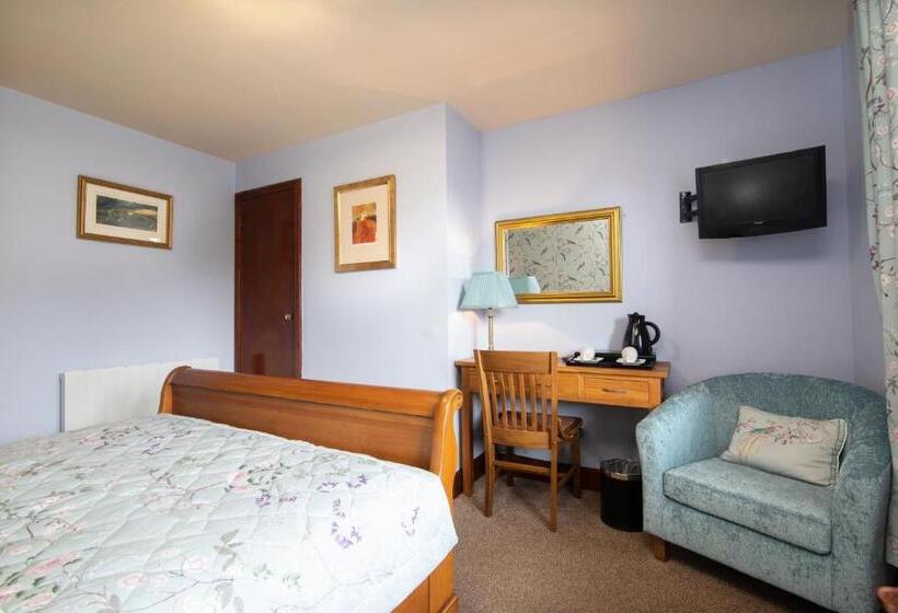 호텔 The Auld Kirk