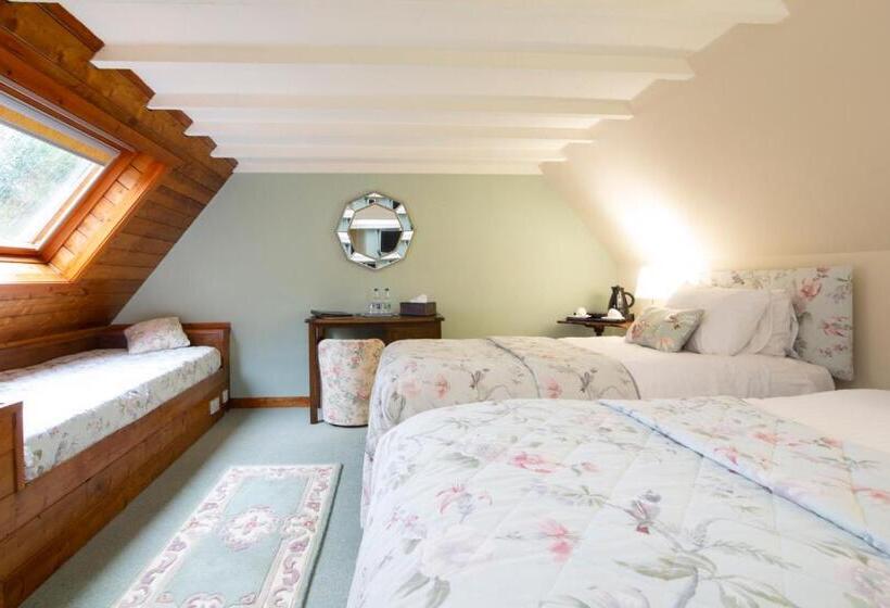 호텔 The Auld Kirk