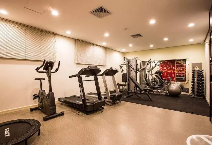 호텔 Transamerica Executive Curitiba Batel