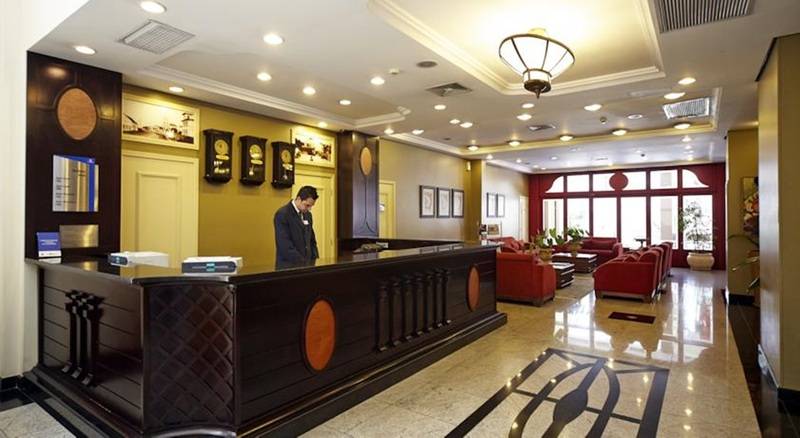 בית מלון כפרי Transamerica Executive Curitiba Batel