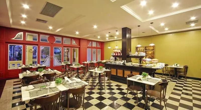 호텔 Transamerica Executive Curitiba Batel