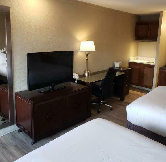 ホテル Yakima Valley Inn