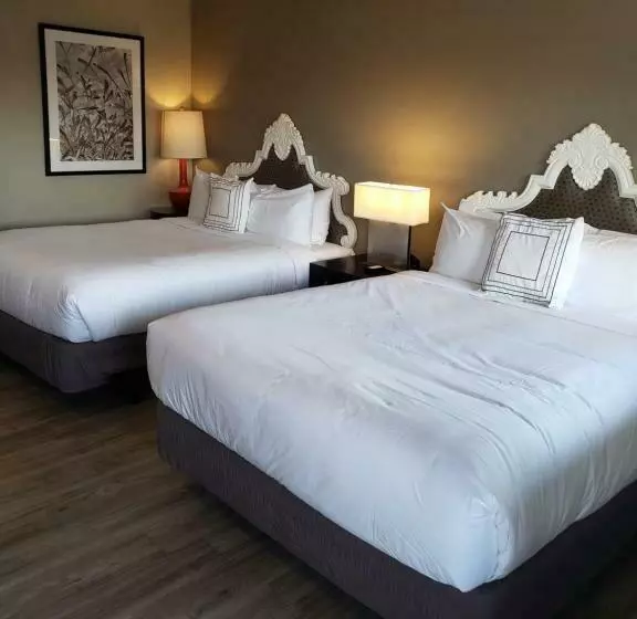 هتل Yakima Valley Inn