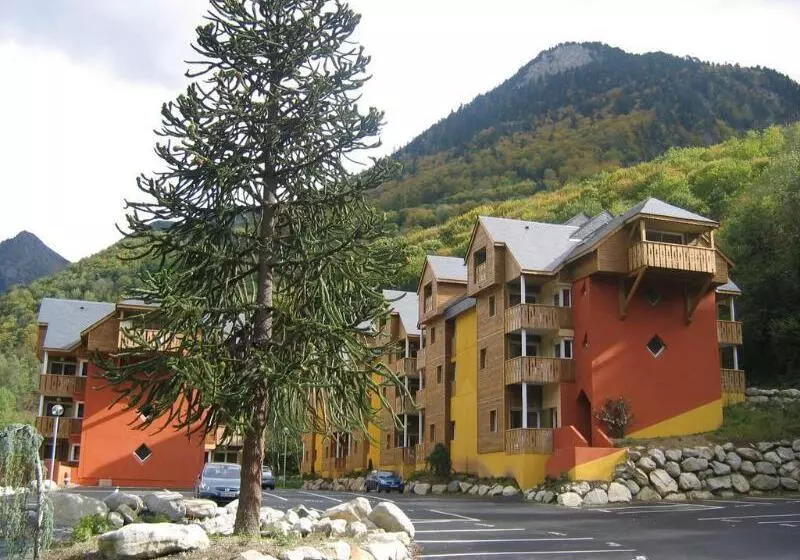 Lagrange Vacances Le Domaine Des 100 Lacs