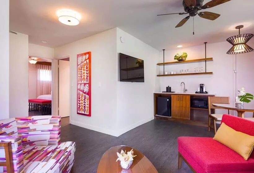 استراحتگاه Hilton Garden Inn Kauai Wailua Bay