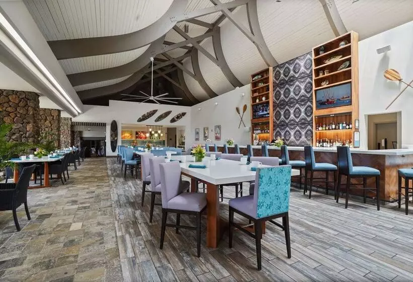 استراحتگاه Hilton Garden Inn Kauai Wailua Bay