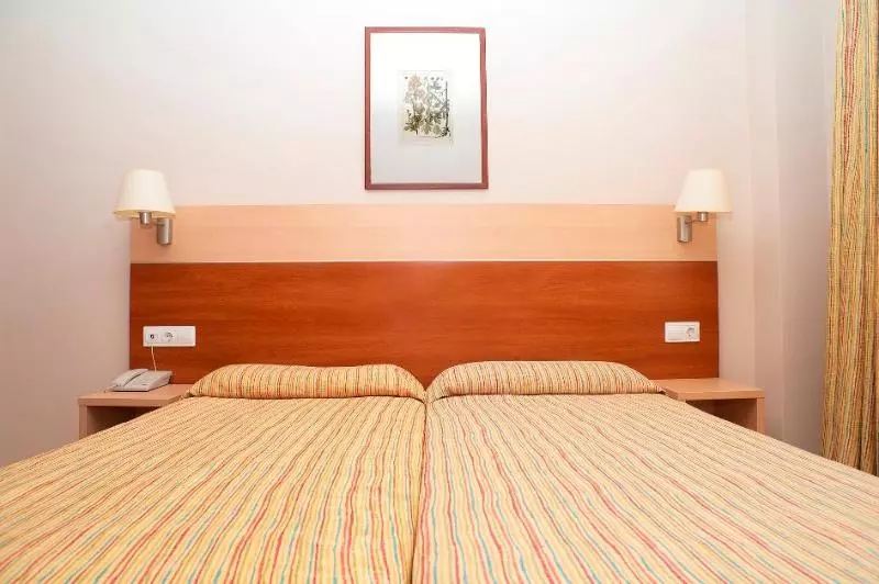 Rosamar Garden Resort