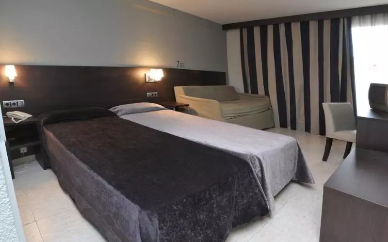 Rosamar Garden Resort