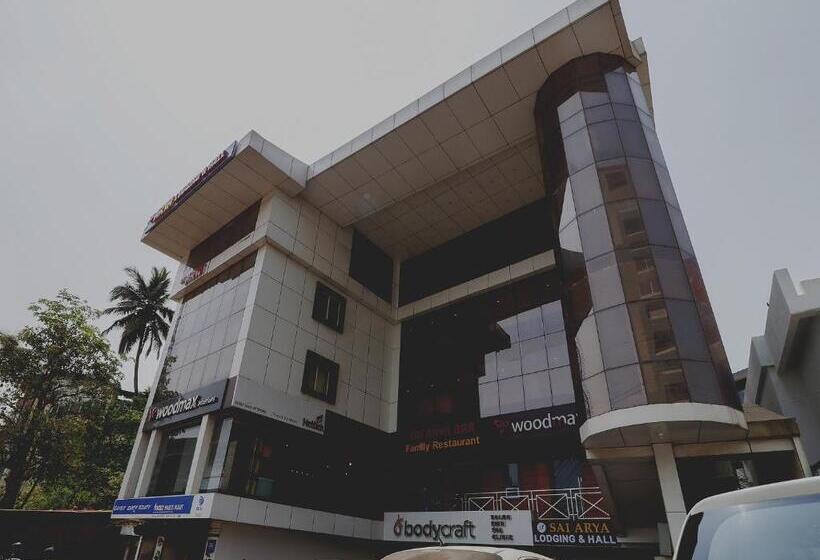 בית מלון כפרי Capital O Sai Arya Residency