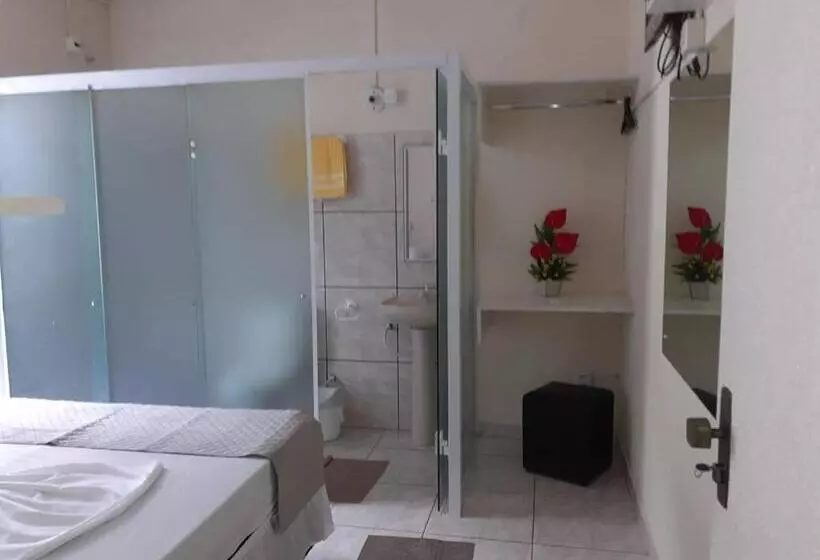 Hotelli Castelinho De Sorocaba