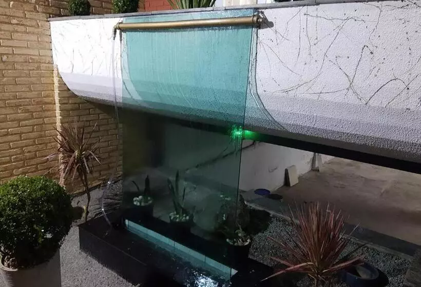 Hotelli Castelinho De Sorocaba