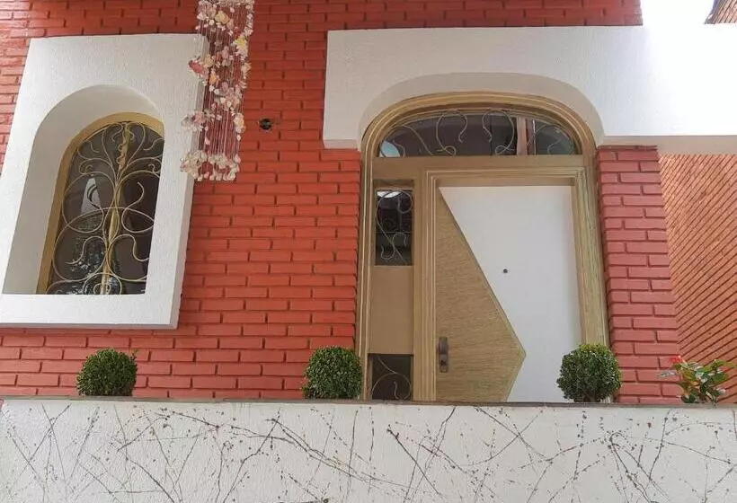 Hotelli Castelinho De Sorocaba