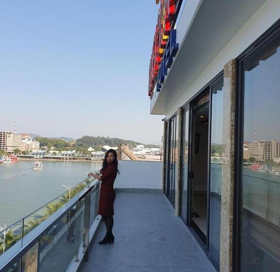 هتل Golden Palm Halong