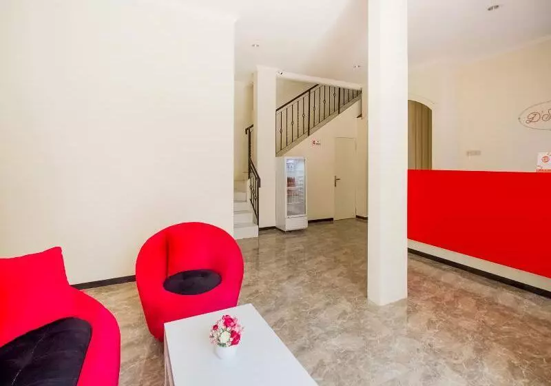 Hotel Oyo 2771 D Soetta