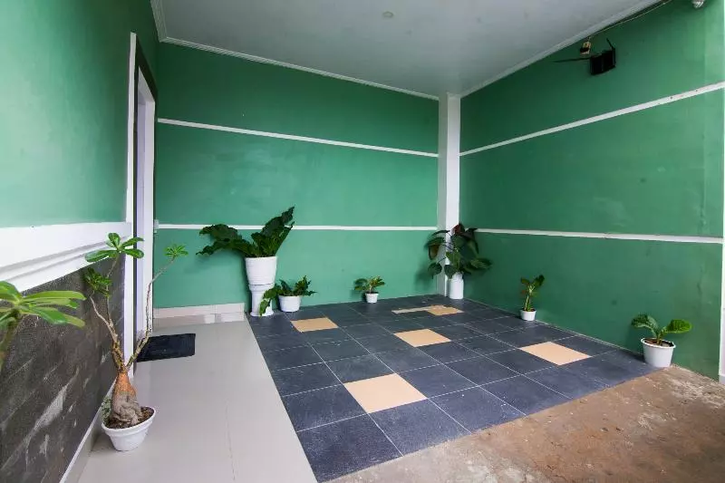 ホテル Oyo 2808 D Residence Syariah