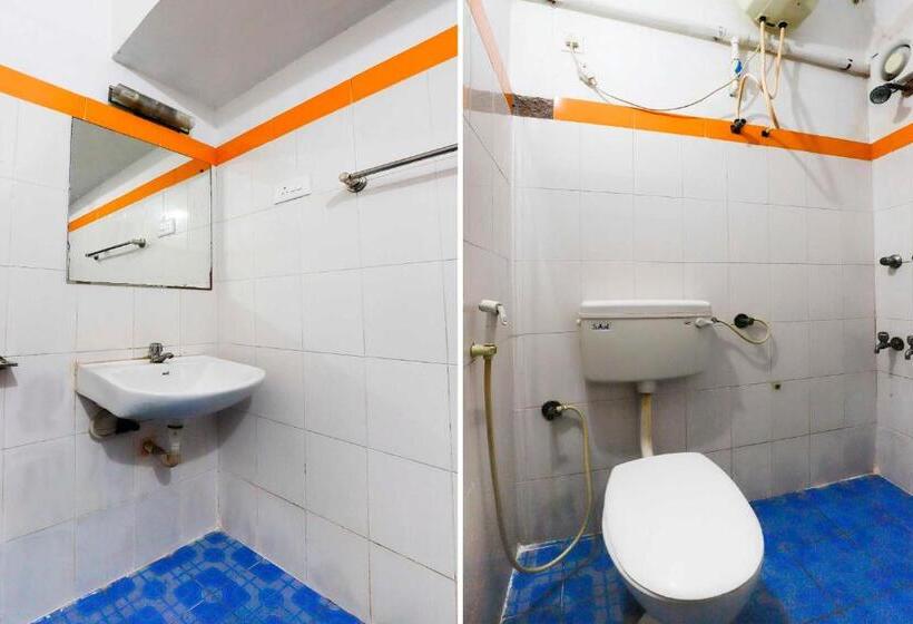 Hotel Oyo 70693 Mohan Service Apartment