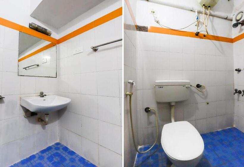 Hotel Oyo 70693 Mohan Service Apartment