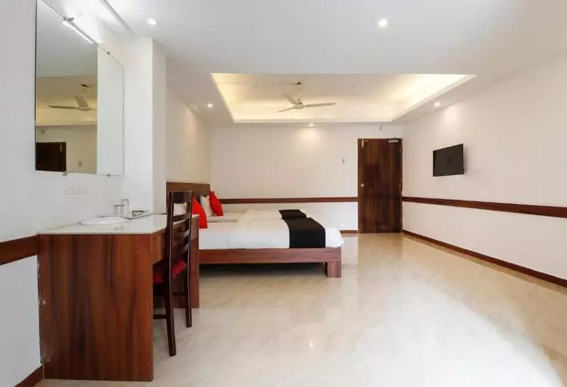 Hotelli Capital O Sai Arya Residency