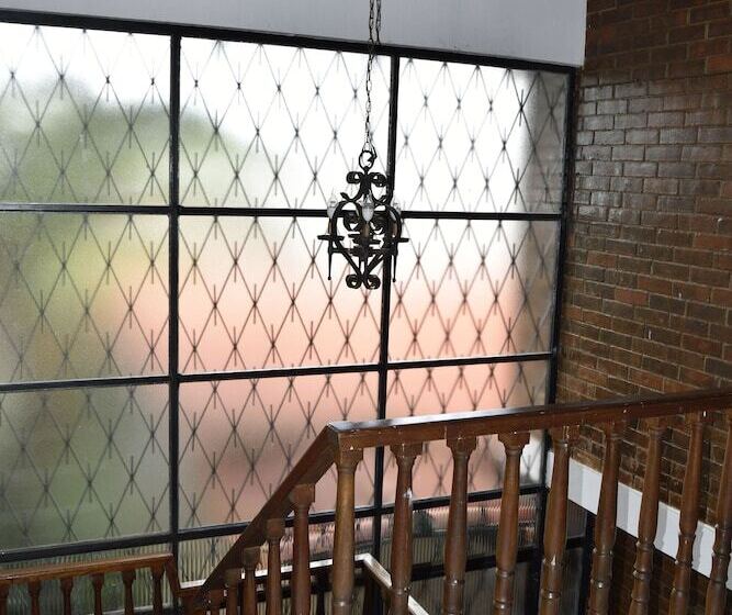 تختخواب و صبحانه Oh Espana!