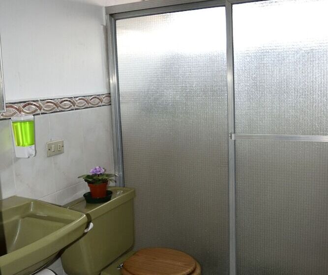 تختخواب و صبحانه Oh Espana!