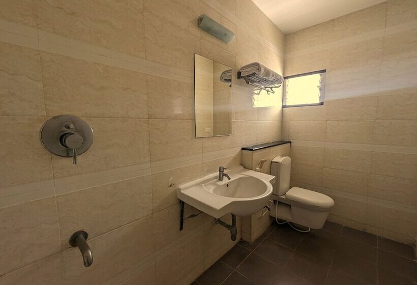 هتل Rbs Residency