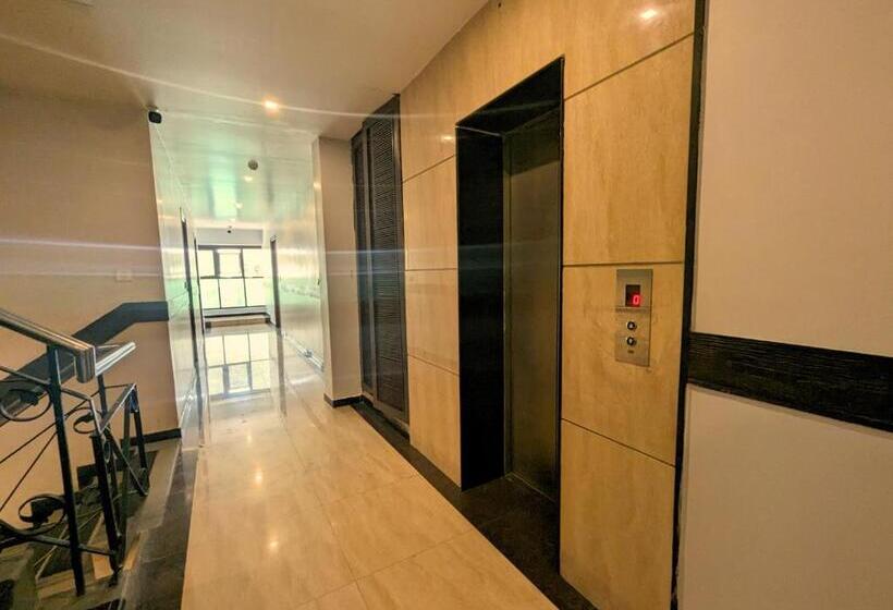 هتل Rbs Residency