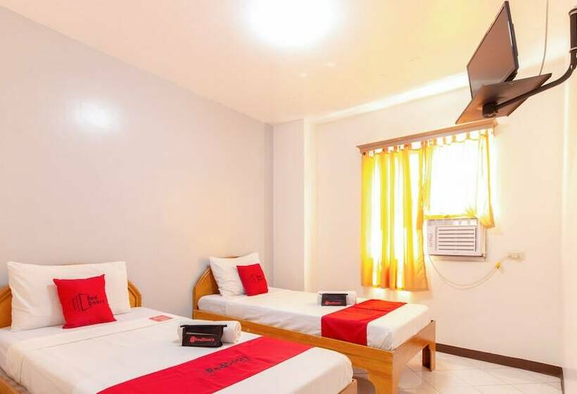 בית מלון כפרי Reddoorz @ Paterno Street Tacloban