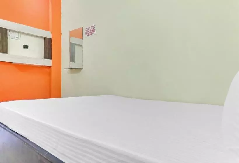 Spot On 61450 Hotel Sai Palace Lodging