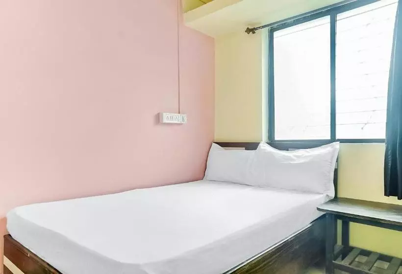 Spot On 61450 Hotel Sai Palace Lodging