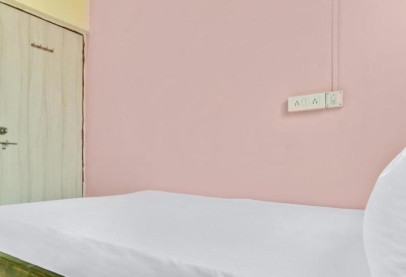 Spot On 61450 Hotel Sai Palace Lodging