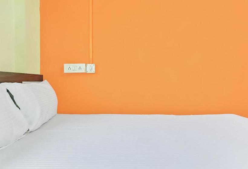 Spot On 61450 Hotel Sai Palace Lodging