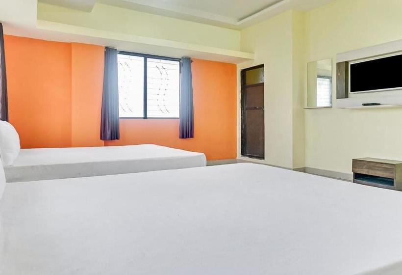 Spot On 61450 Hotel Sai Palace Lodging